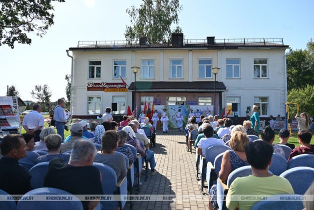 Узнали, как жители Красной Буды отметили 100-летний юбилей сельского Совета