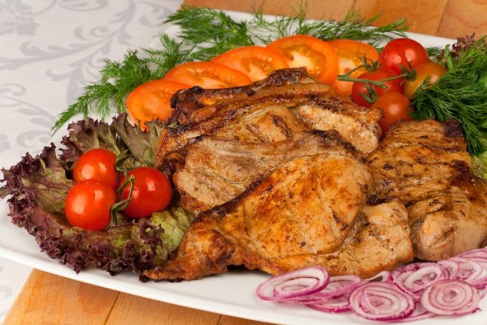 Чего не хватает в организме, когда постоянно хочется мяса