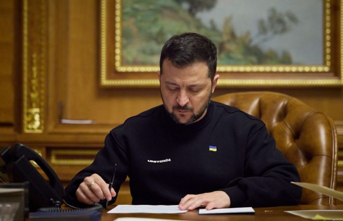 Зеленский готов уступить некоторые украинские территории России – The Daily Telegraph