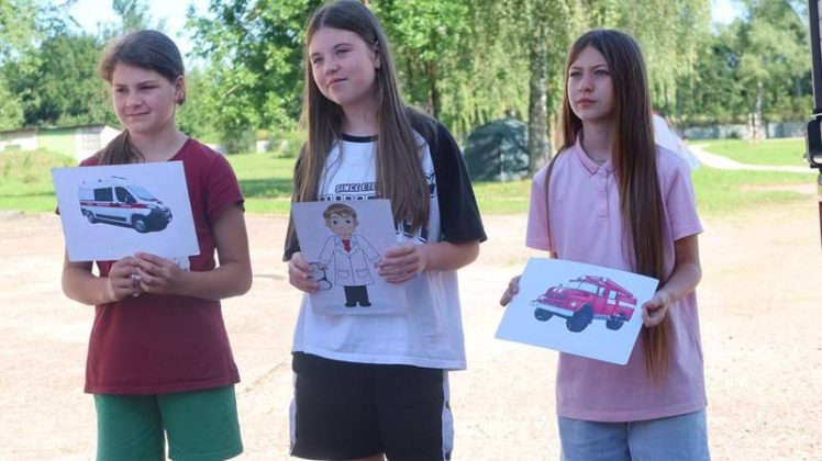 Безопасные каникулы: кричевские спасатели обучают детей правилам безопасности