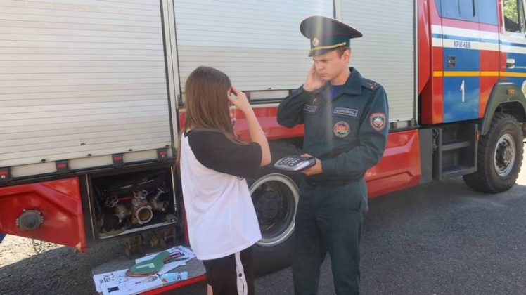 Безопасные каникулы: кричевские спасатели обучают детей правилам безопасности