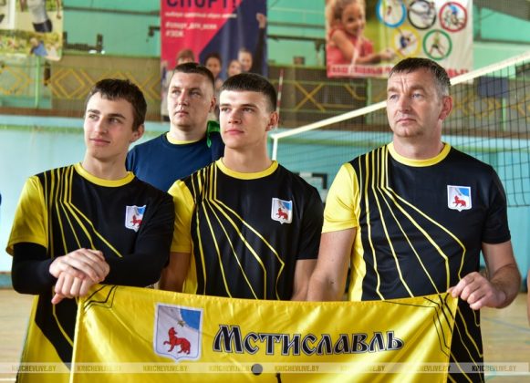 В Кричеве проходит волейбольный турнир