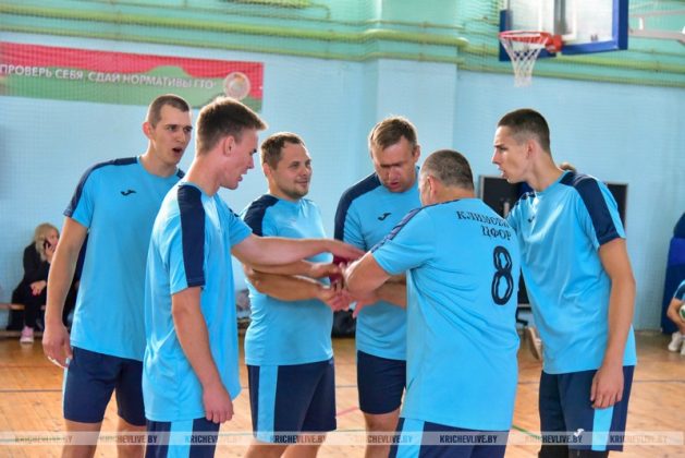 В Кричеве проходит волейбольный турнир