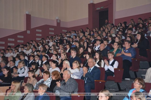Узнали, как в Кричеве прошло праздничное мероприятие, посвященное Дню народного единства