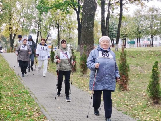 В Кричеве прошел марафон по скандинавской ходьбе