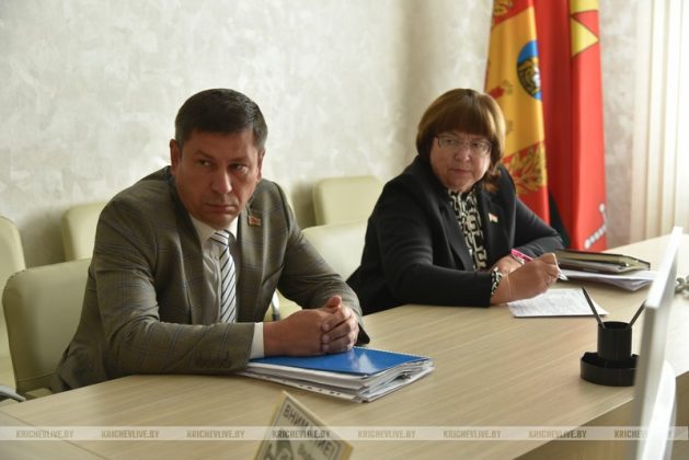 Председатель райисполкома провел прием граждан
