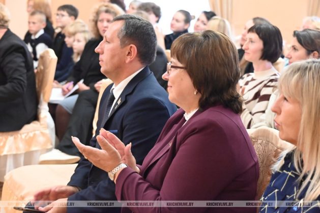 Если праздник, то с подарками: детская школа искусств пополнилась новыми музыкальными инструментами
