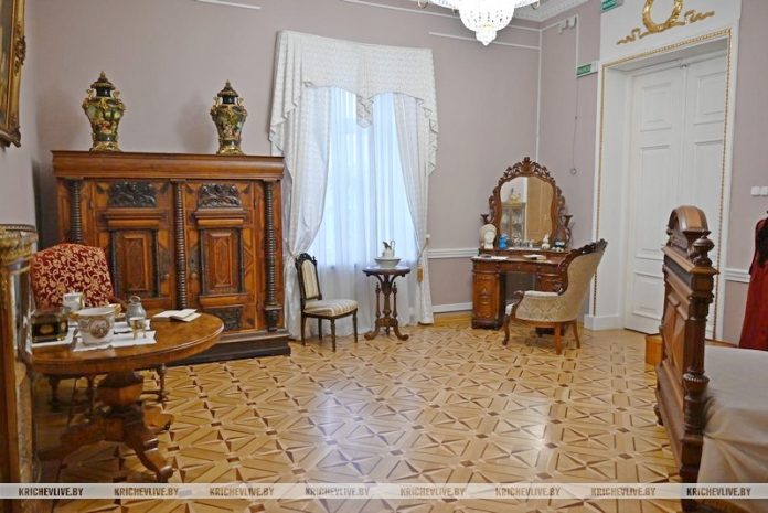 В Кричеве во дворце Потемкина открылись путевые комнаты Екатерины II (фоторепортаж)