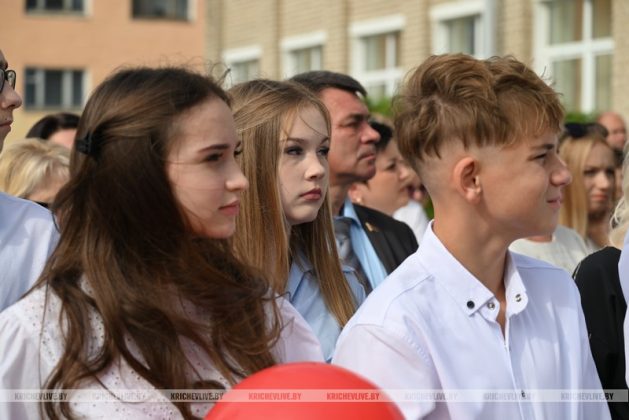 Что первоклассники СШ №3 пообещали председателю райисполкома