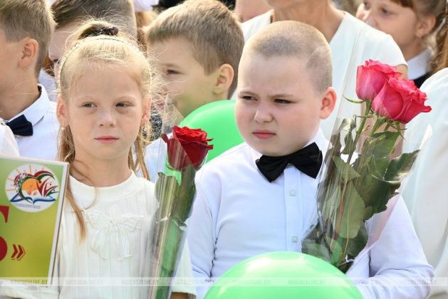 Что первоклассники СШ №3 пообещали председателю райисполкома