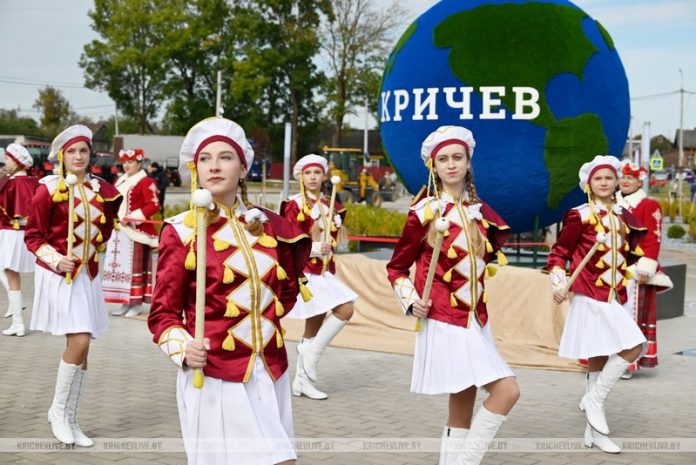 Узнали программу проведения областного фестиваля «Дожинки-2025» в Кричеве