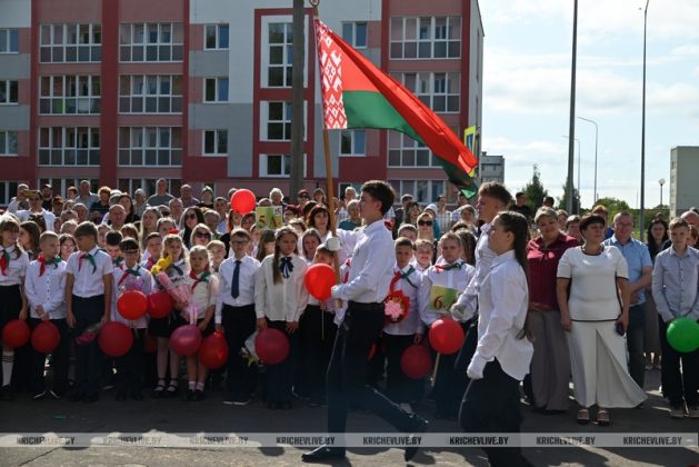 Что первоклассники СШ №3 пообещали председателю райисполкома