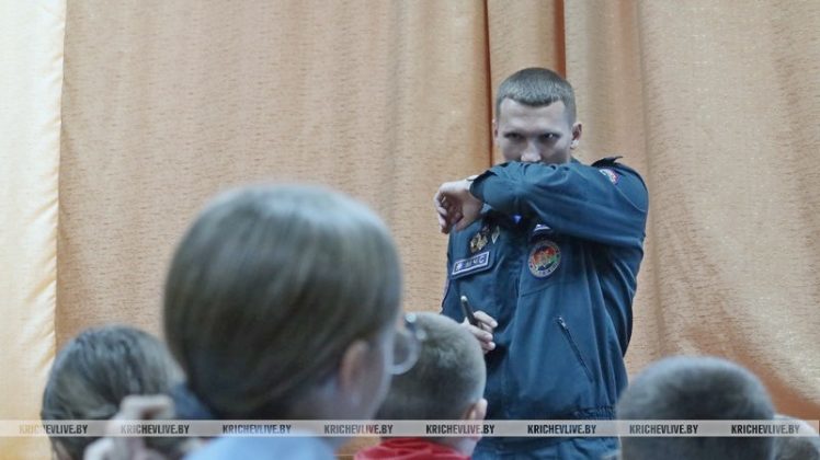 В Бельской средней школе прошел увлекательный урок безопасности