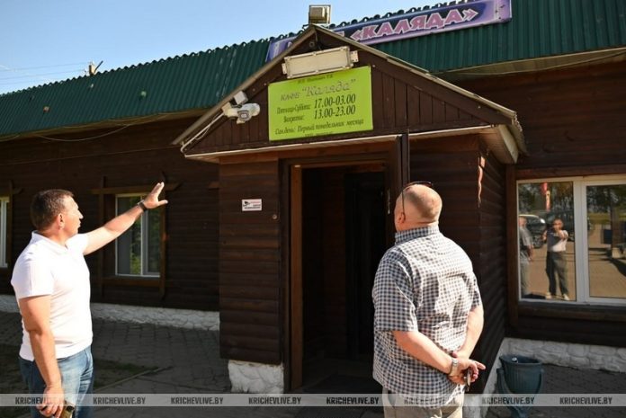 Председатель райисполкома решил попить кофе в кафе «Каляда»: что из этого вышло