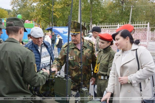 На праздник города в Кричев приехали военные из Могилева