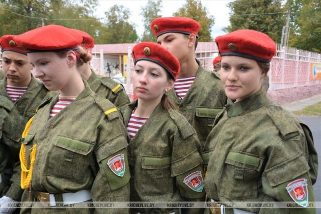 На праздник города в Кричев приехали военные из Могилева