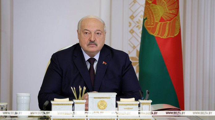 Лукашенко согласовал назначение новых руководителей местной вертикали