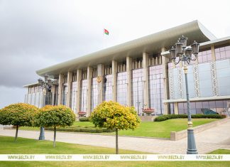 Лукашенко: Беларусь заменила в России свое ядерное оружие и завезла новейшее