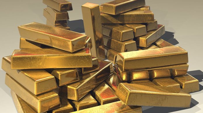 Стоимость золота впервые в истории превысила $3900