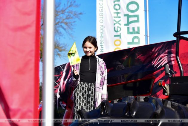 Яркие эмоции детей на празднике «Дажынкі-2025» в Кричеве