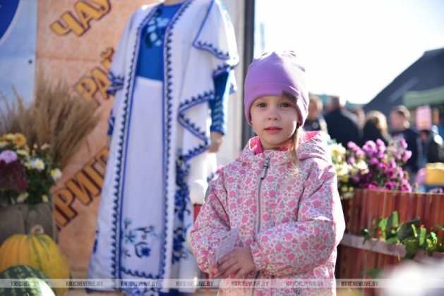 Яркие эмоции детей на празднике «Дажынкі-2025» в Кричеве