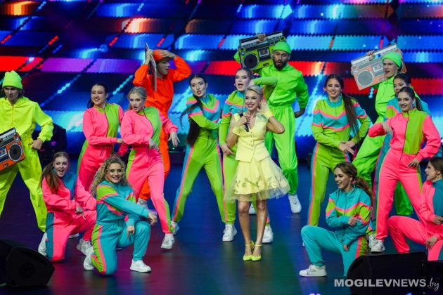 В Могилеве состоялось яркое открытие международного музыкального фестиваля «Золотой шлягер»