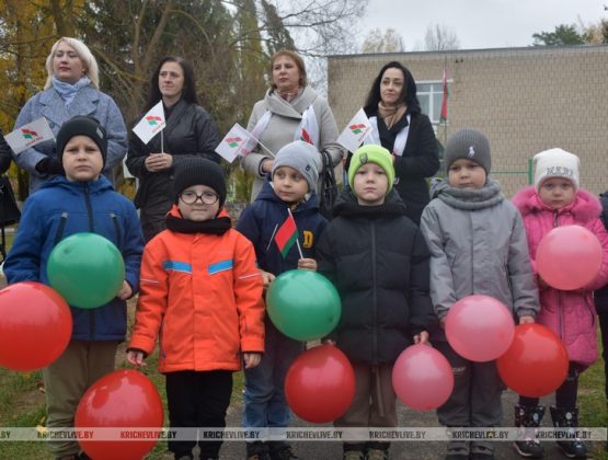 В Кричеве открыли инклюзивную игровую площадку для всех детей