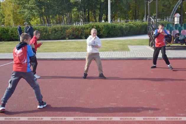 Спортивная программа проходит на стадионе «Сож-2002» в Кричеве