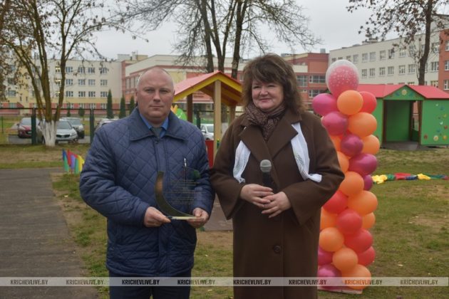 В Кричеве открыли инклюзивную игровую площадку для всех детей