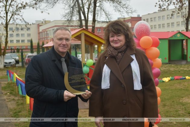 В Кричеве открыли инклюзивную игровую площадку для всех детей