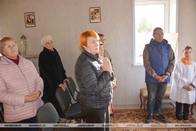 Утро в Кричеве началось с молебна в католическом приходе в честь урожая и трудов земледельцев