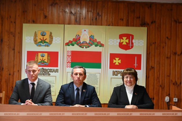 Руководство района встретилось с коммунальщиками: какие задачи поставлены