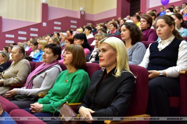 В Кричеве прошел концерт для родителей