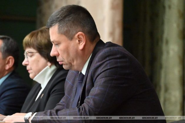 Руководство района встретилось с жителями микрозоны «Цемзаводская»: что обсуждали