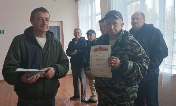 В Кричевской ДОСААФ прошли соревнования для инструкторов и школьников
