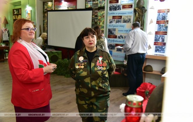 В СШ№ 5 почтили память погибших в годы войны и открыли новую выставочную экспозицию