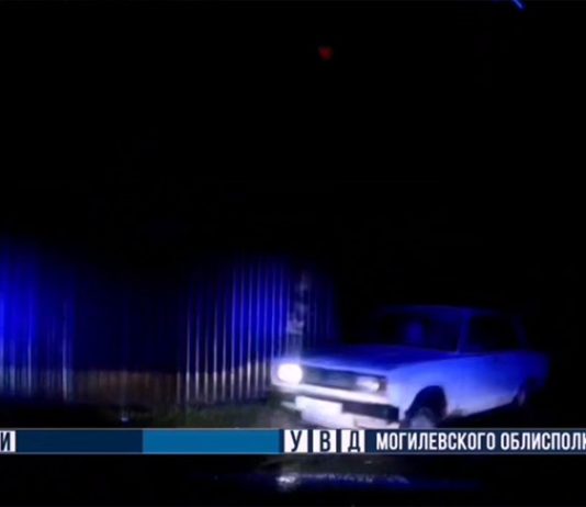 В Могилеве подросток за рулем автомобиля пытался скрыться от ГАИ В Могилеве подросток за рулем автомобиля пытался скрыться от ГАИ