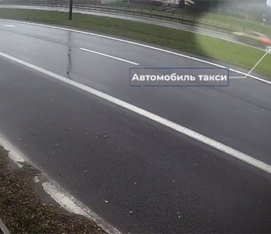 Пьяный водитель на скорости 182 км/ч сбил такси, в результате ДТП погибла семья с двумя детьми Пьяный водитель на скорости 182 км/ч сбил такси, в результате ДТП погибла семья с двумя детьми