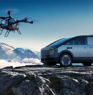 В Китае запустили пробное производство автомобилей с летающим модулем Пробное производство автомобилей с летающим модулем запустили в Китае