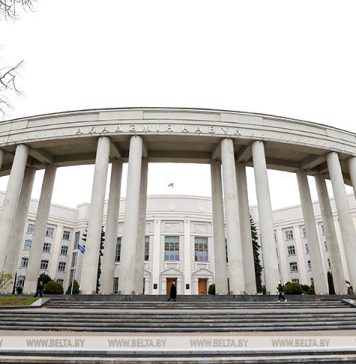 На высоком мировом уровне. Белорусские ученые разрабатывают лазеры и новые материалы для микроэлектроники На высоком мировом уровне. Белорусские ученые разрабатывают лазеры и новые материалы для микроэлектроники