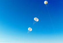 Китай запустил крупнейшего в мире воздушного змея для выработки электроэнергии Китай запустил крупнейшего в мире воздушного змея для выработки электроэнергии