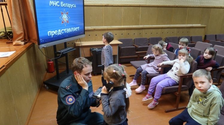 Кричевские спасатели провели запоминающуюся встречу со школьниками