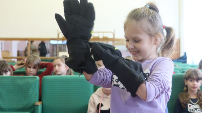 Безопасность в играх: спасатели Кричевщины обучают детей правилам безопасности Безопасность в играх: спасатели Кричевщины обучают детей правилам безопасности