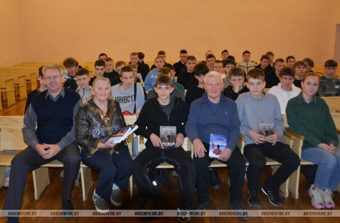 Узнали, о чем рассказывали литераторы учащимся Кричевского колледжа Узнали, о чем рассказывали литераторы учащимся Кричевского колледжа