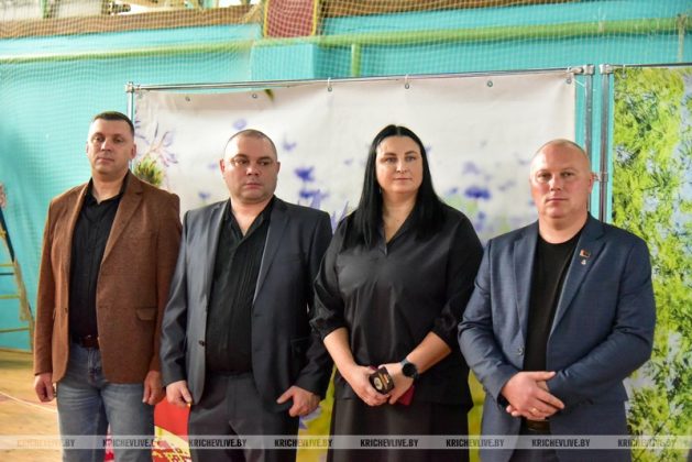 В Кричеве более 300 спортсменов из Беларуси и России борются за медали