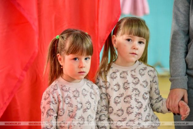 В Кричеве более 300 спортсменов из Беларуси и России борются за медали