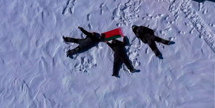 Белорусские полярники дали старт новому сезону исследований в Антарктиде