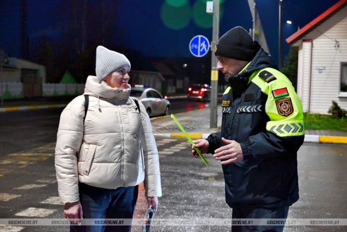 Акция по безопасности пешеходов прошла в Кричеве