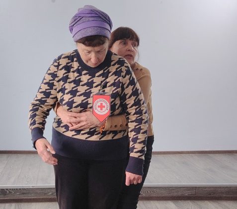 Пожилые кричевляне учились оказывать первую помощь