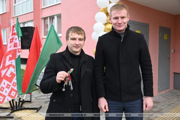 Четверо кричевлян получили ключи от новых квартир